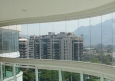 Conserto e manuten��o de box para banheiro